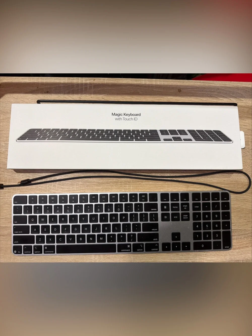 MXZK83LL/A Magic Keyboard With Touch ID And Numeric Keypad Black